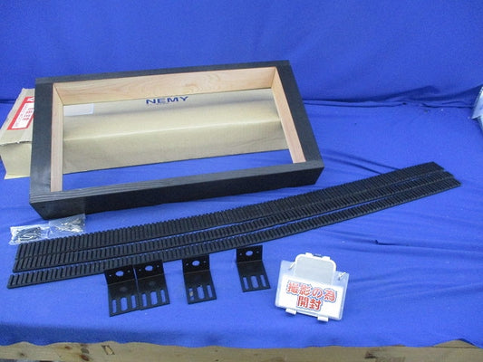 エアコン用木台(撮影のため開梱) NMZ-KA5C