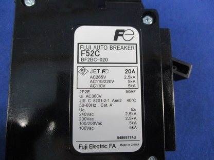 分電盤用コンパクトツイン オートブレーカ2P2E20A(キズ・汚れ有) F52C