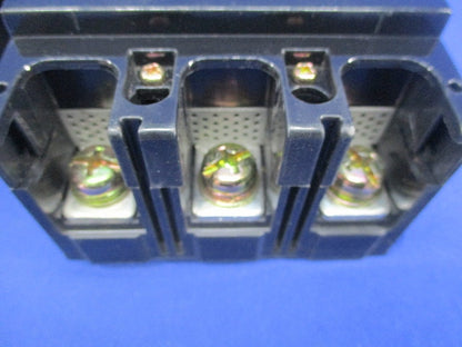 サーキットブレーカ3P125A(キズ・汚れ有)(ジャンク品) NBE153J