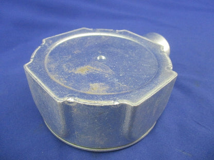 ねじなし丸型露出ボックス1方出(2個入)(キズ・汚れ有) DS65311K