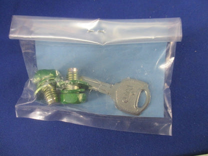 キャビネット(ライトベージュ)傷・汚れ有 B12-23