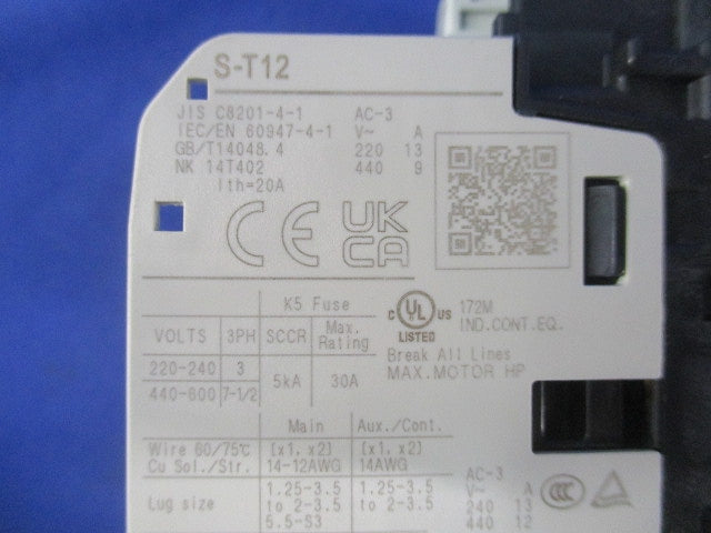 電磁接触器200V(キズ・汚れ・テプラ痕有) S-T12