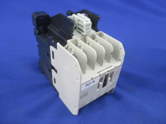 電磁接触器200V(キズ・汚れ・テプラ痕有) S-T12