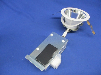 LEDダウンライトφ100(電球色〜昼光色) OD361443BCR