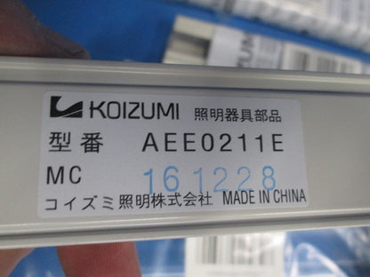 スライドコンセント(4本入)(ビス2個不足)(白) AEE0211E