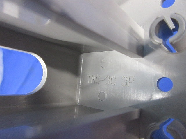 ブレーカー用表面形端子カバー(3P用)(1セット) TMC-3C