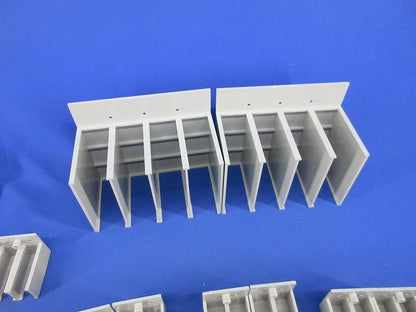 ブレーカー用表面形端子カバーセット(混在11セット入)(ライトグレー)(キズ・汚れ有) TMC-1S他