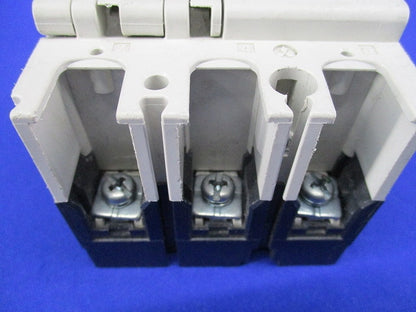 漏電遮断器 3P3E20A NV63-CV