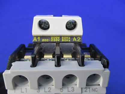 電磁開閉器200V SC-0+TK-0N