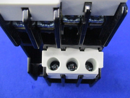 電磁開閉器200V SC-0+TK-0N