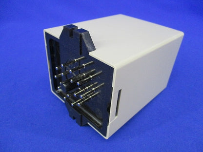 フロートなしスイッチ プラグインタイプ 一般用 AC200V 61F-G2P