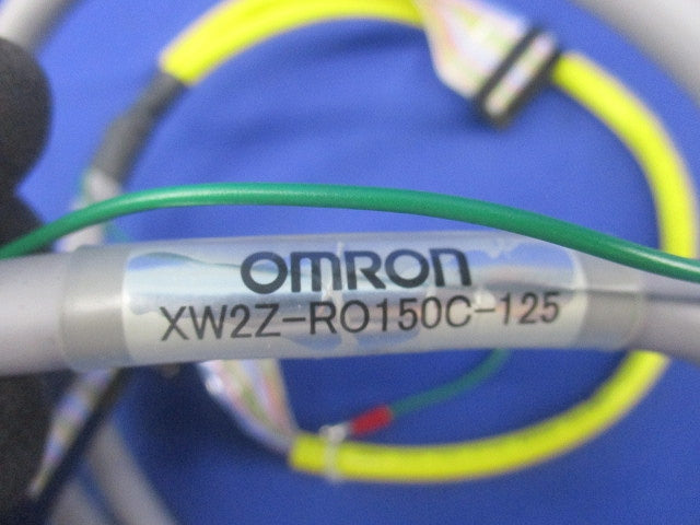 I/Oリレーターミナル用コネクタ付ケーブル XW2Z-RO150C-125