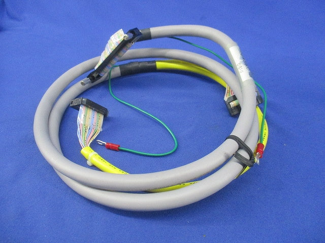 I/Oリレーターミナル用コネクタ付ケーブル XW2Z-RO150C-125