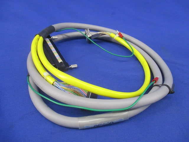 I/Oリレーターミナル用コネクタ付ケーブル XW2Z-RO150C-125