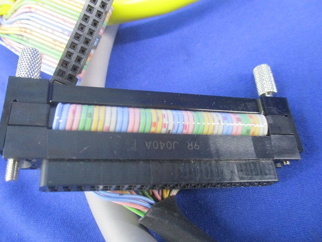I/Oリレーターミナル用コネクタ付ケーブル XW2Z-RO150C-125