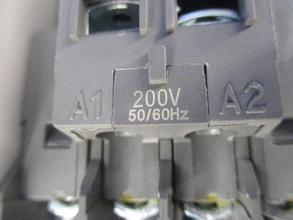 標準形電磁接触器(可逆形)(テプラ痕有) HC10-R
