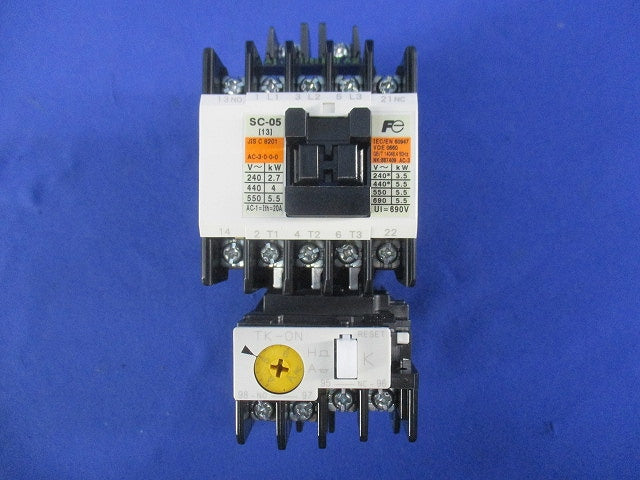 電磁開閉器100V(キズ・汚れ有) SW-05/2E+TK-0N