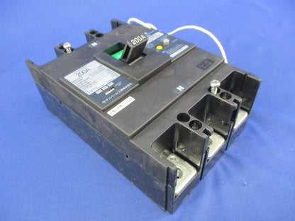 漏電遮断器 3P3E200A GBU-223EA