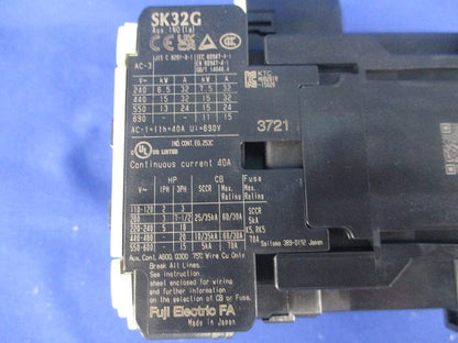 マグネットスイッチ 電磁接触器 直流操作形DC24V 補助接点1a SK32G-E10