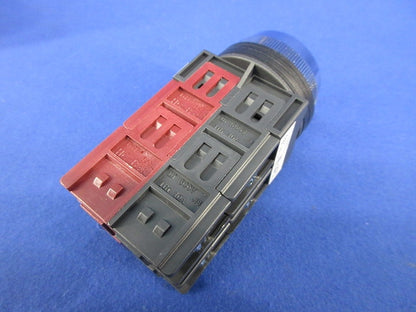 平形押しボタンスイッチ(付属品無) A30PF22