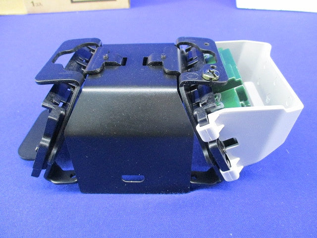 インナーコンセントスクエア90(キズ有) NE35519