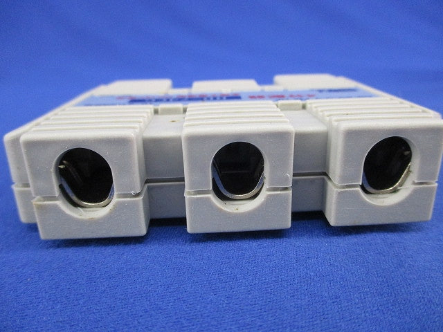 4分配器(3個入)(未使用) HD-74CG