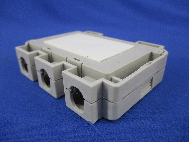 4分配器(3個入)(未使用) HD-74C