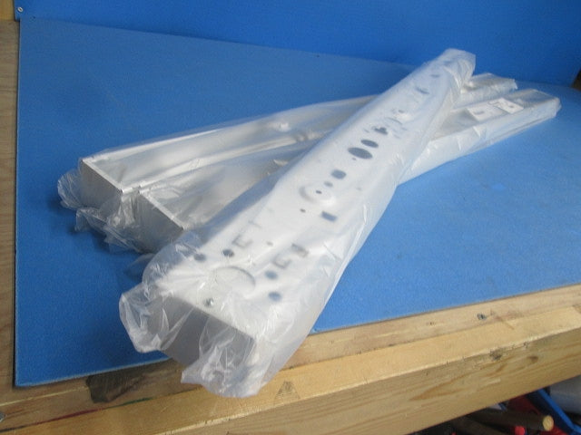 LEDベースライト(3個入)(新品未開梱)(ランプなし) NNF42230LE9