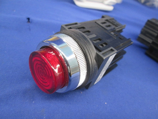 Φ30トランス付突形照光押しボタンスイッチ 赤 4個入 A30FT20010LE