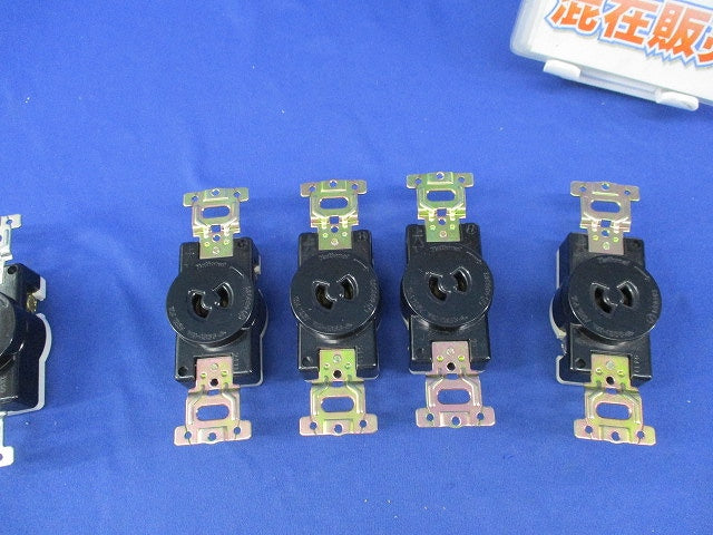 引掛埋込コンセント(メーカー混在5個入)(ブラック) WF2215K