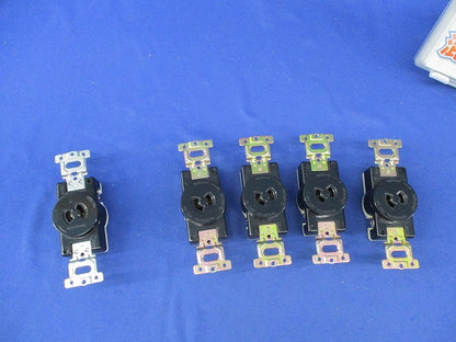 引掛埋込コンセント(メーカー混在5個入)(ブラック) WF2215K