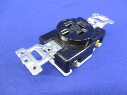 埋込コンセントセット(4個入)(傷・汚れ有) WF1415K