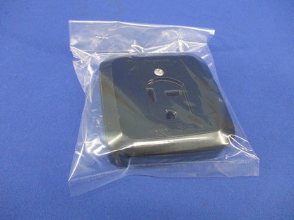 小型接地2P30A角型コンセント WK3730