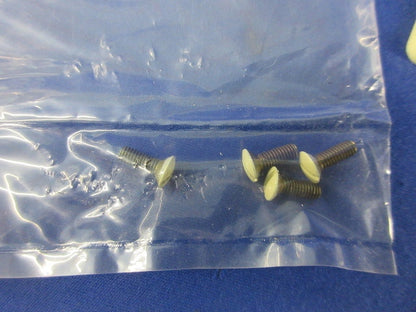 ハイ角連用6コ用プレート(スイッチカバーネジ付)(5枚入)National 型番不明