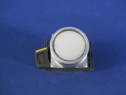 押ボタンスイッチ 白 A22NL-MNM-TWA-P102-WC