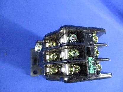 標準形補助継電器 100V SRC50-2F/X