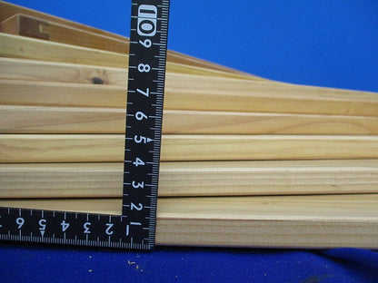 木板(500mm×300mm×15mm)(9枚入)(キズ有) 型番不明
