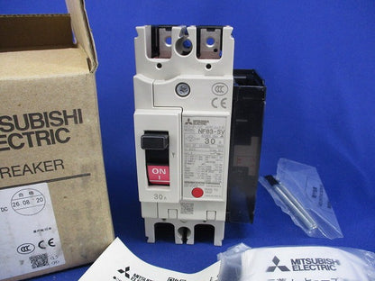 ノーヒューズ遮断器2P30A(アラームスイッチ付) NF63-SV