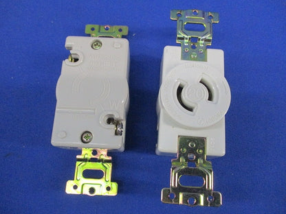 引掛埋込コンセント(2個入)(ミルキーホワイト)(キズ・汚れ有) National WF2220K