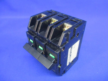 サーキットブレーカ3P30A(ジャンク品) NBK53J