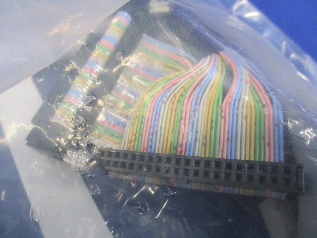 コネクタ端子台変換ユニット用ケーブル(新品未開封) XW2Z-200B