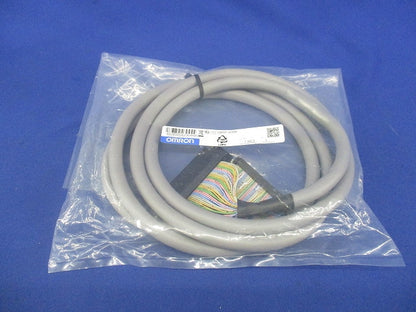 コネクタ端子台変換ユニット用ケーブル(新品未開封) XW2Z-200B