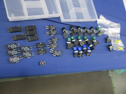 基本スイッチセット(1セット入)(ケース付) D2VW-5-1