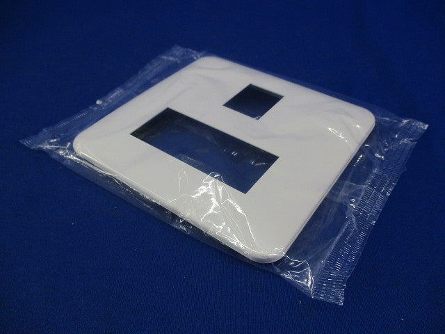 コンセントプレート4コ用(10枚入)(ホワイト) WTC7074W