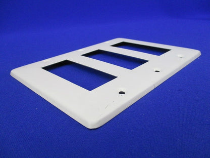 プレート(2個入)未使用品(ミルキーホワイト)キズ・汚れ有 WN9408W