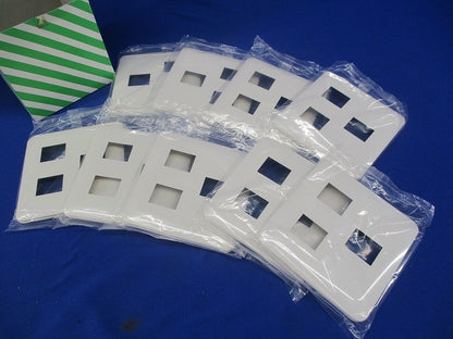 コンセントプレート3コ用(9枚入)(ホワイト) WTF7073