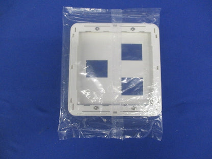 コンセントプレート3コ用(9枚入)(ホワイト) WTF7073