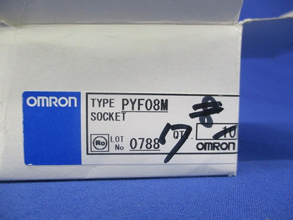 共用ソケット(7個入) PYF08M