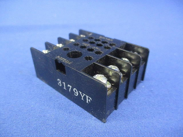 共用ソケット(7個入) PYF08M