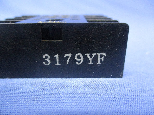 共用ソケット(7個入) PYF08M
